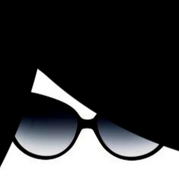 Meet your Posher, Joyce - Picture 1 of 1